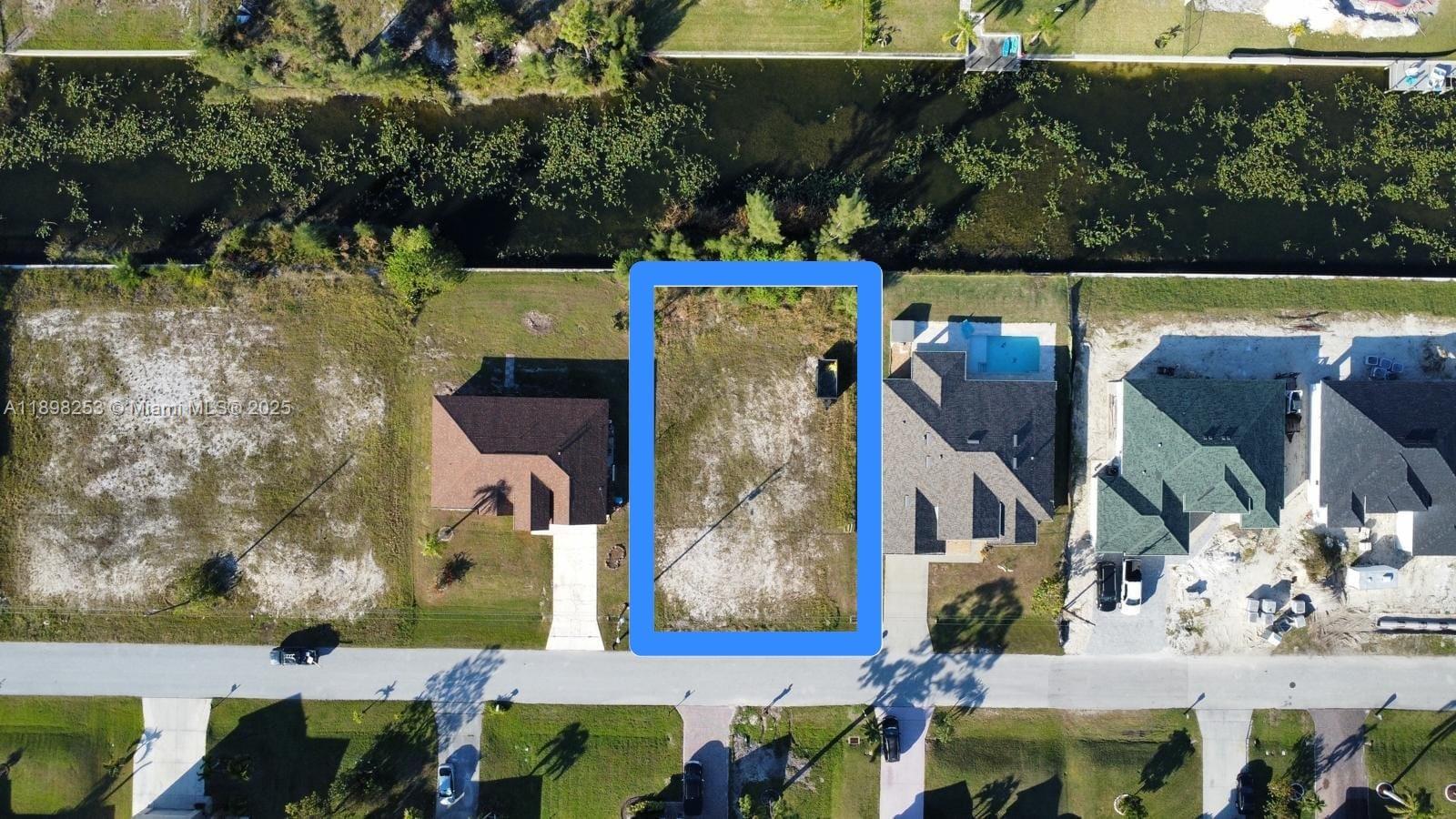 Great opportunity to build your dream home or investment property in SW Cape Coral! This beautiful residential lot offers city water and sewer availability, paved road access, and is surrounded by newly built homes. Conveniently located near shopping, schools, and parks. Ready for your construction project—bring your plans and make it yours!