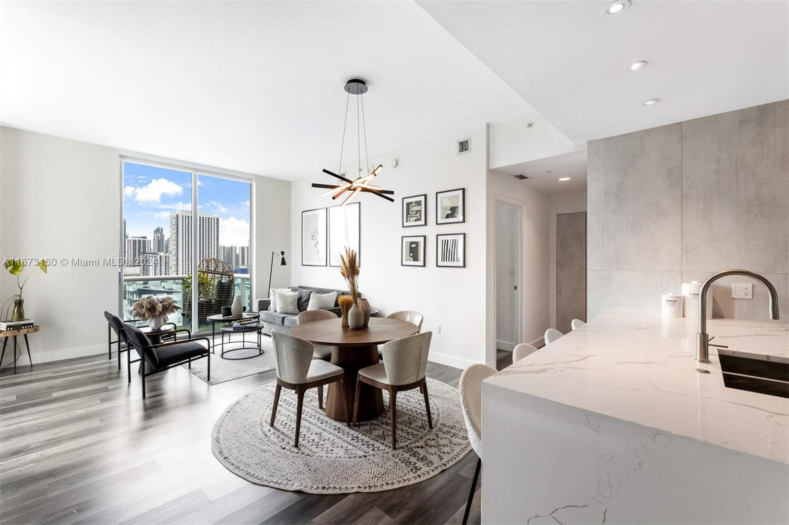 GALLERY ART CONDO - Residential Lease