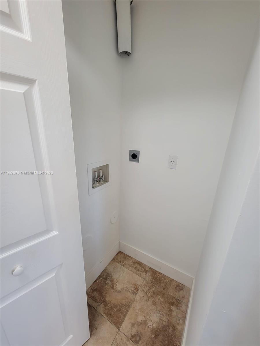 ROYAL POINCIANA VILLAGE C - Residential Lease