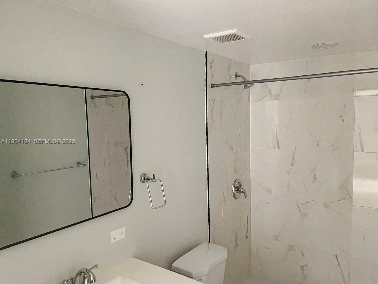 SAMARI LAKE EAST CONDO - Residential Lease