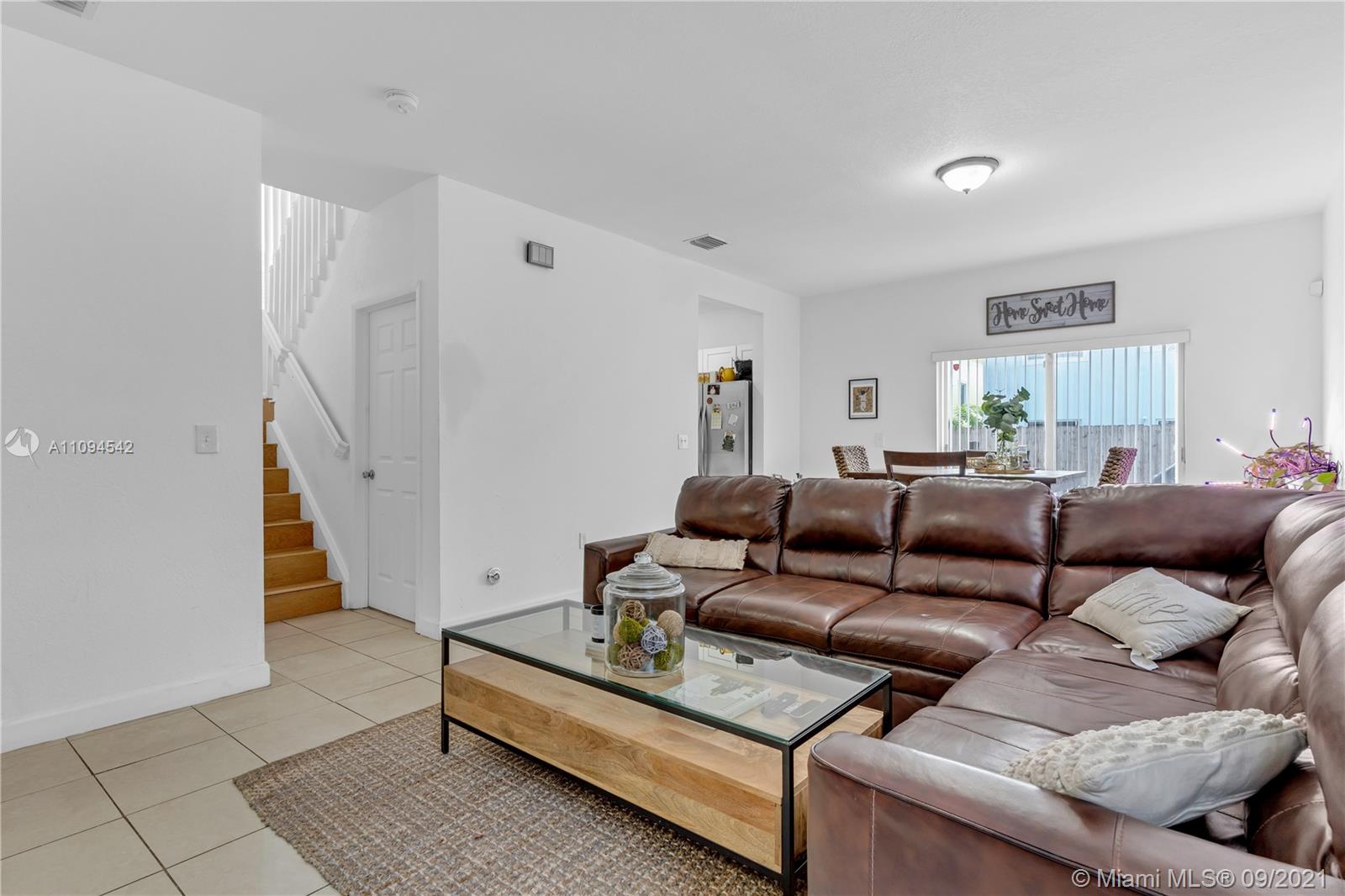 EMILIOS PLACE AT OASIS - Residential