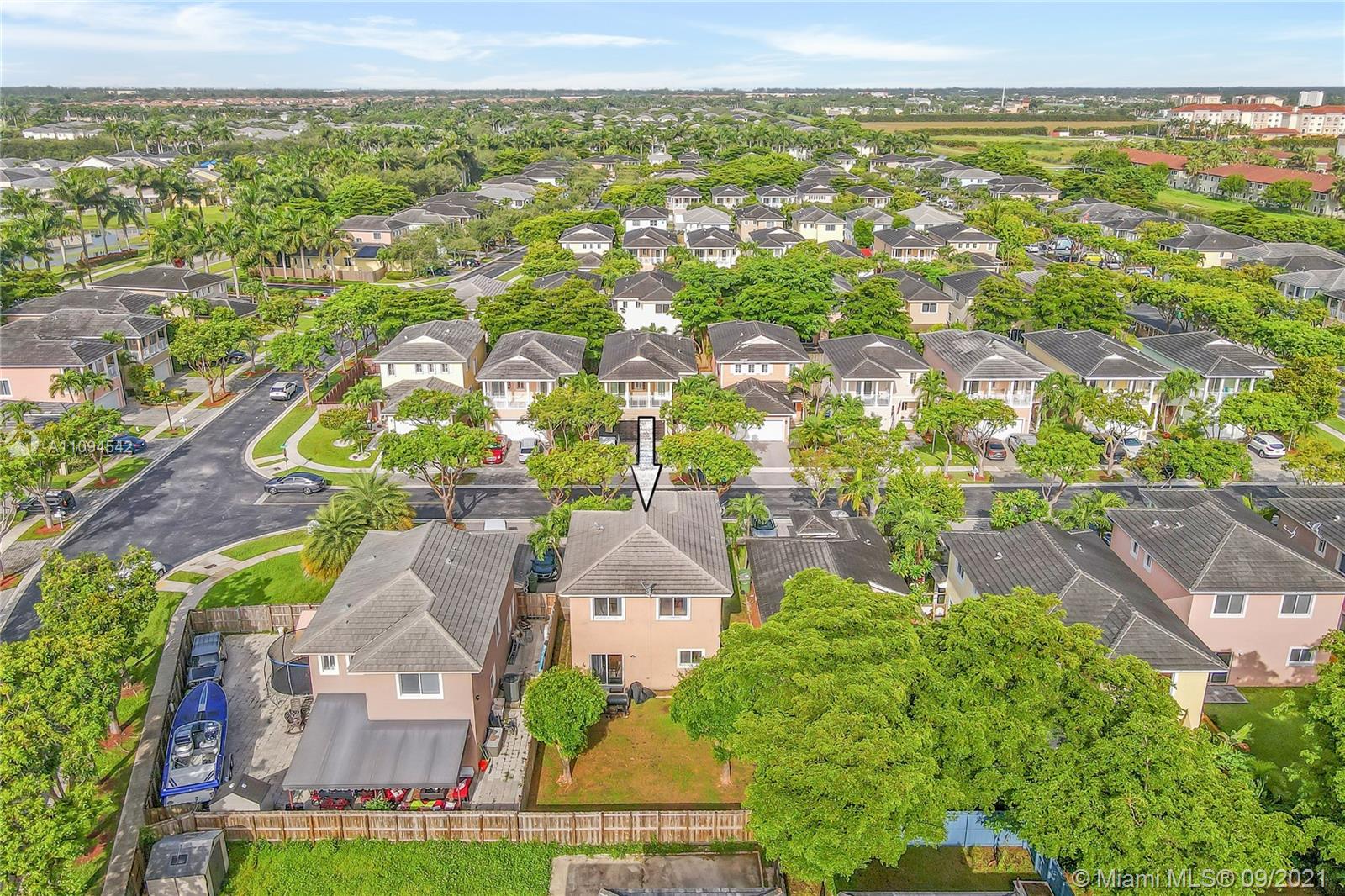 EMILIOS PLACE AT OASIS - Residential