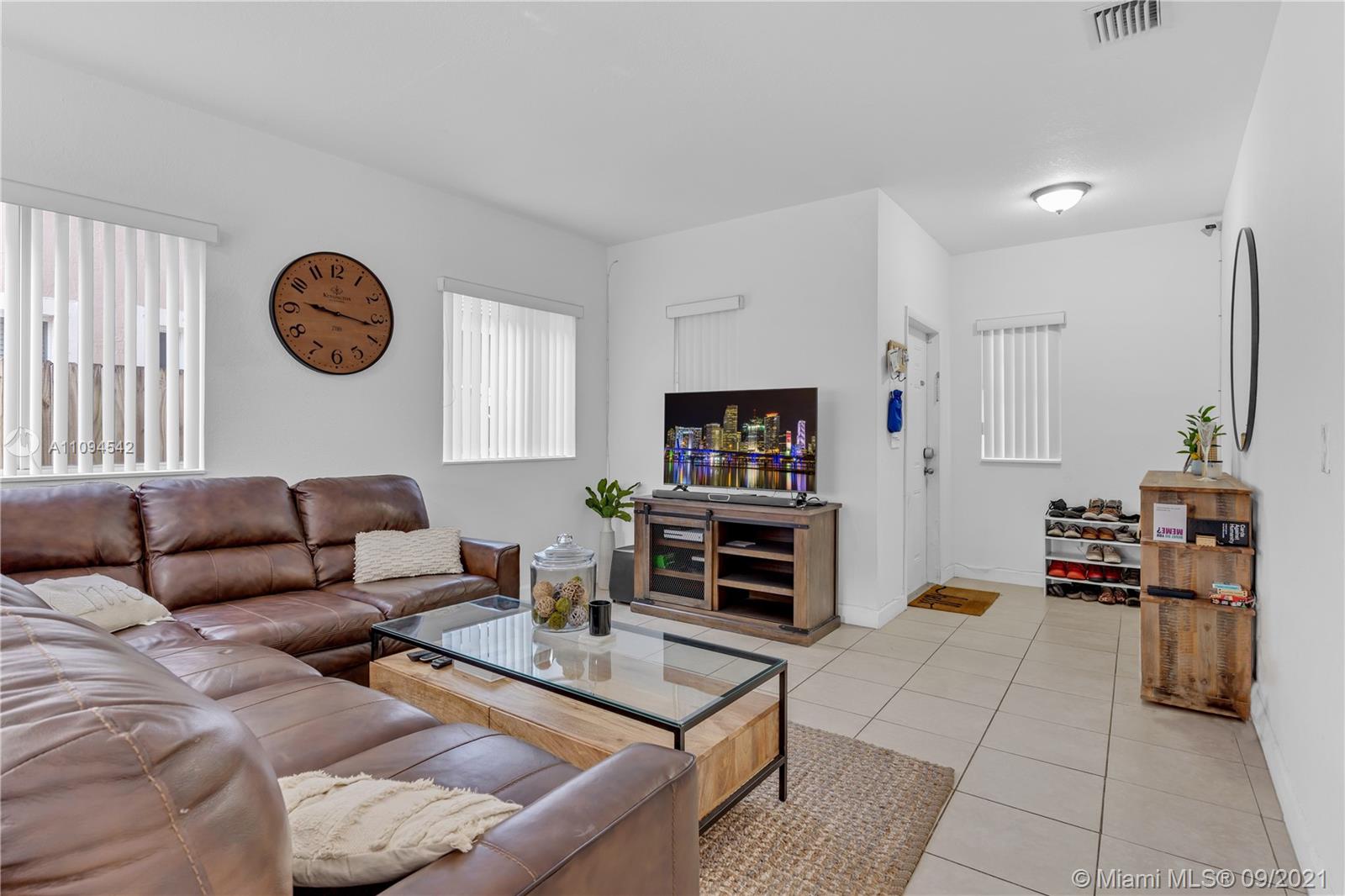 EMILIOS PLACE AT OASIS - Residential