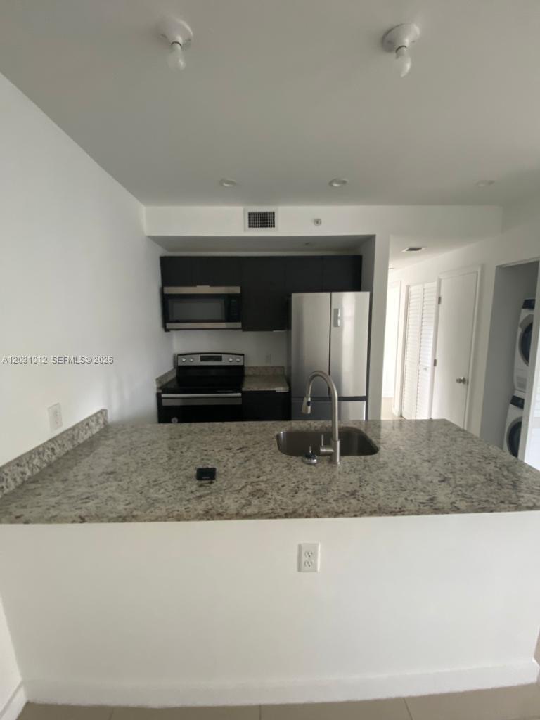 Los MolinosNew Development - Residential Lease