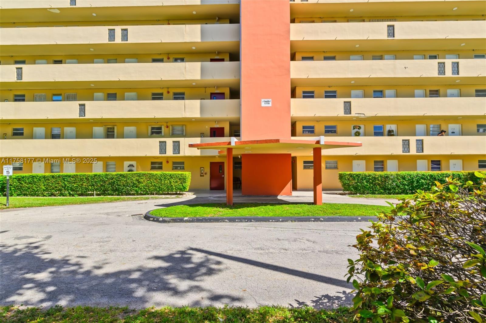JADE WINDS GROUP - - Residential