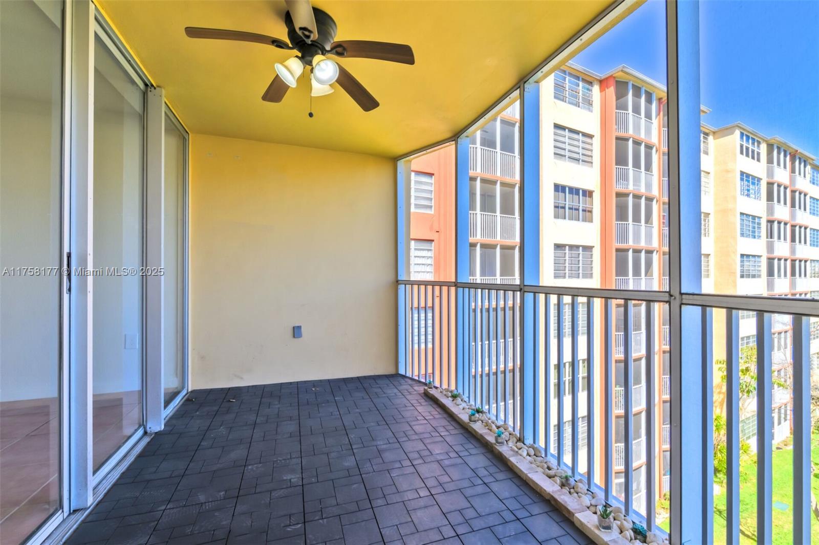 JADE WINDS GROUP - - Residential