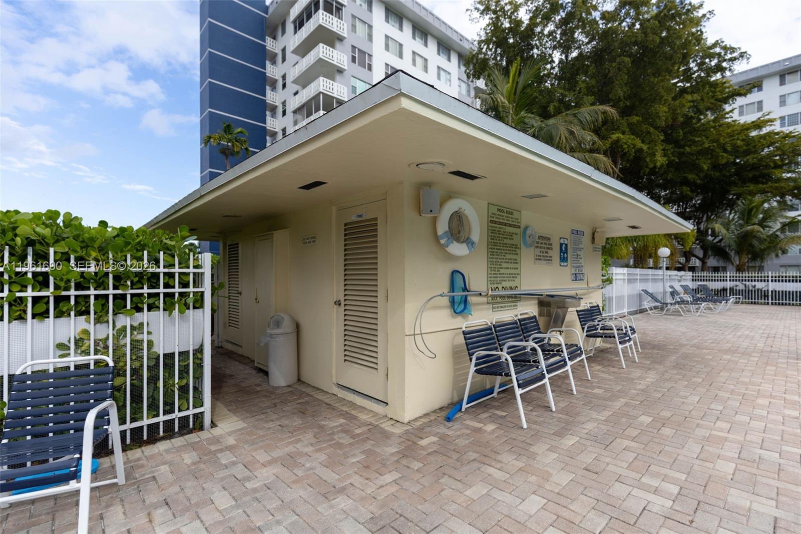 HILLCREST NO 21 CONDO - Residential