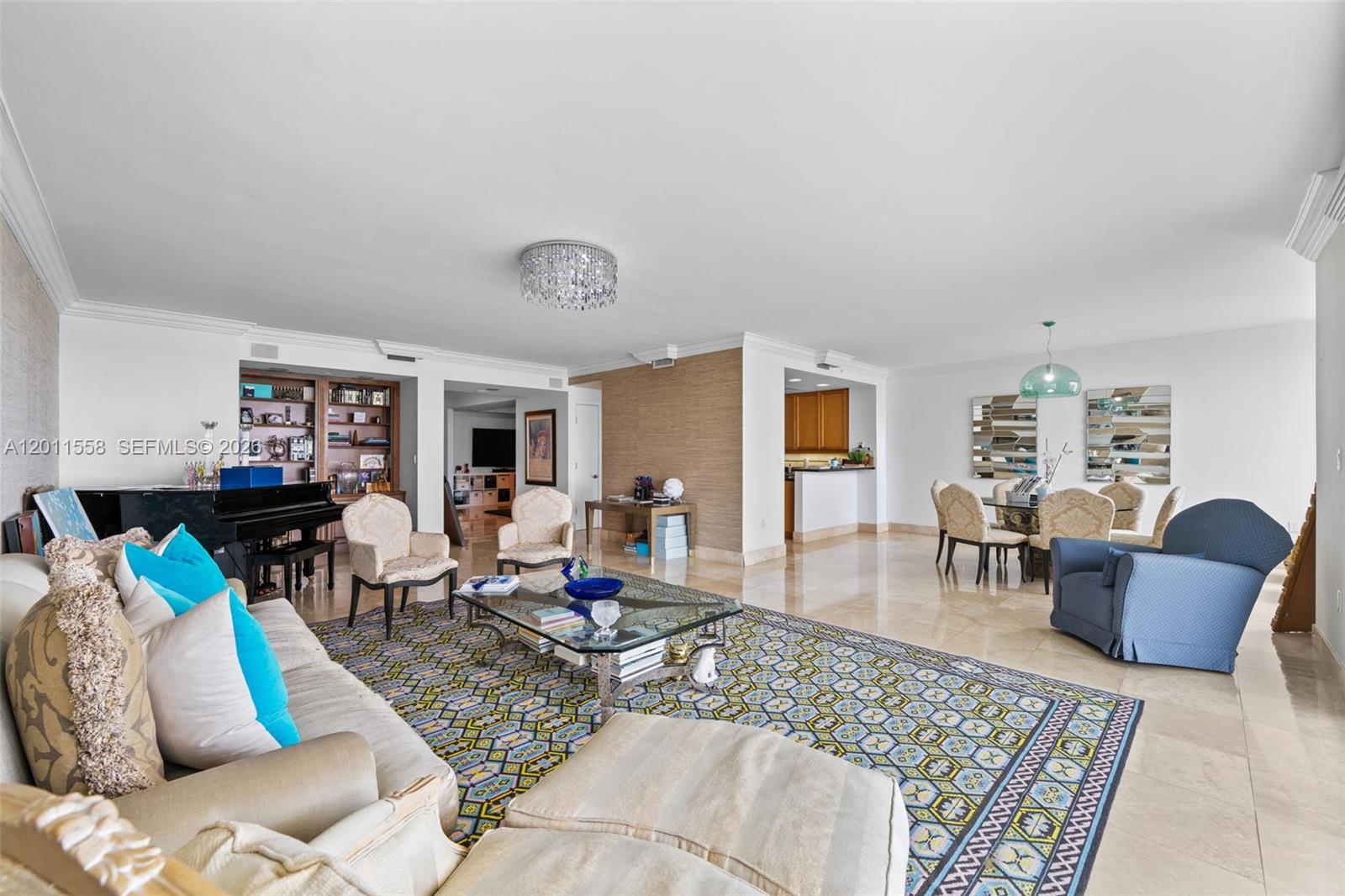 THE PENINSULA CONDO - Residential