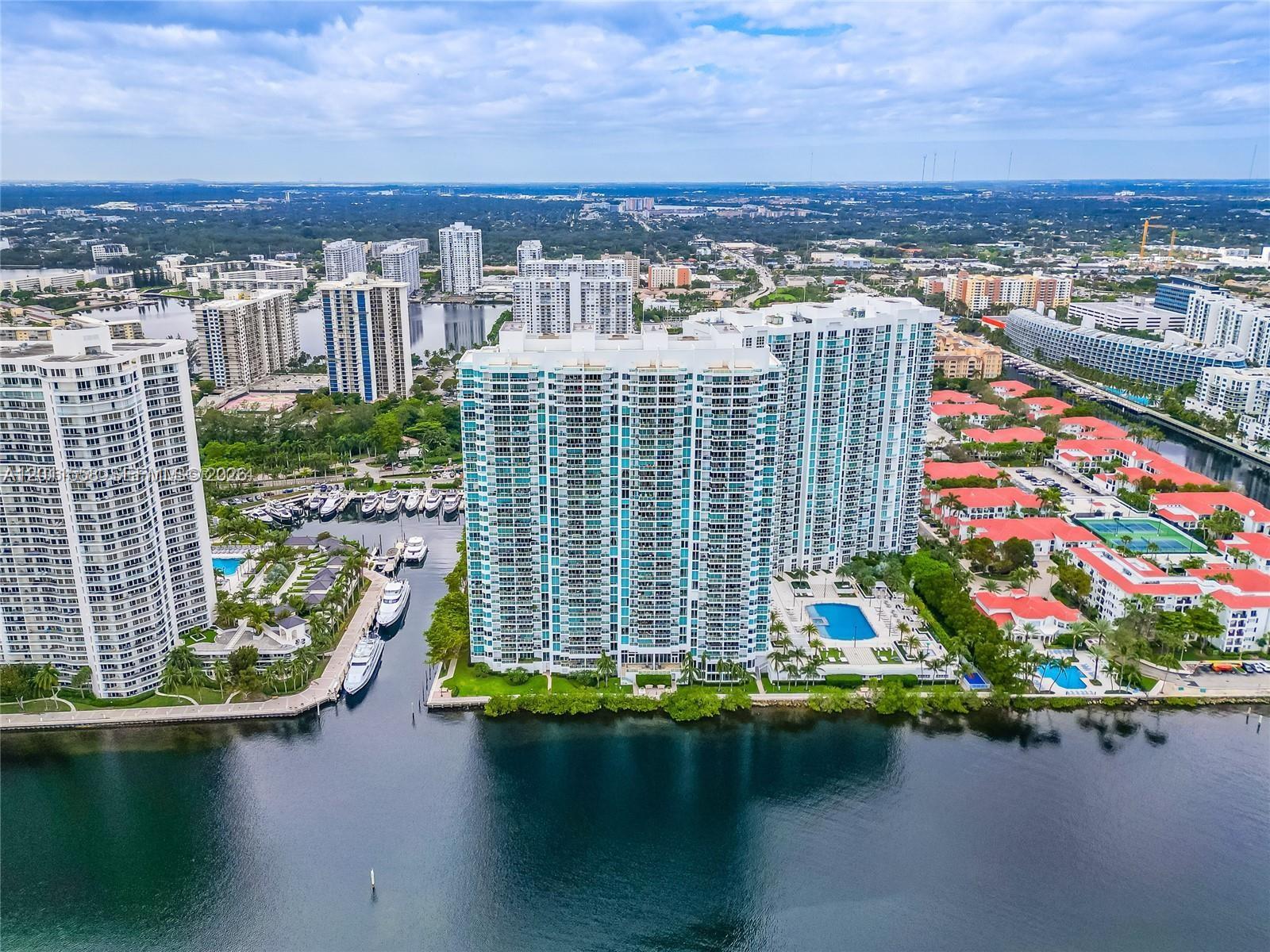 THE PENINSULA CONDO - Residential