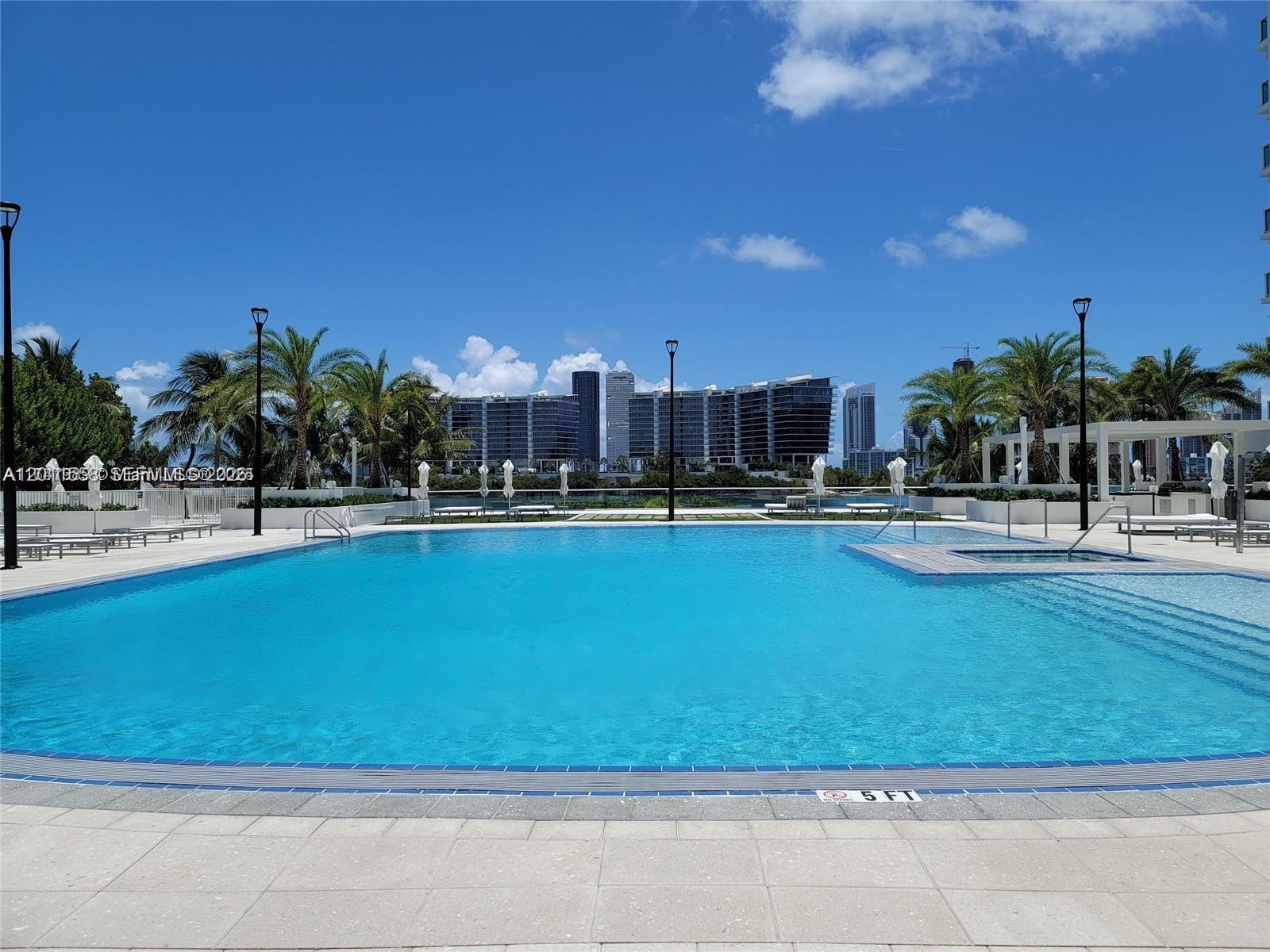 THE PENINSULA CONDO - Residential