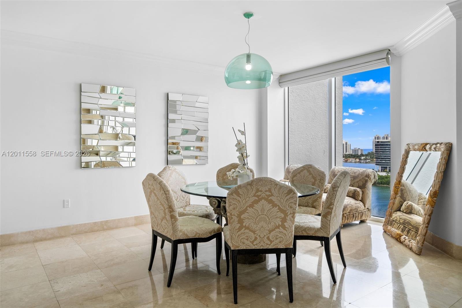 THE PENINSULA CONDO - Residential