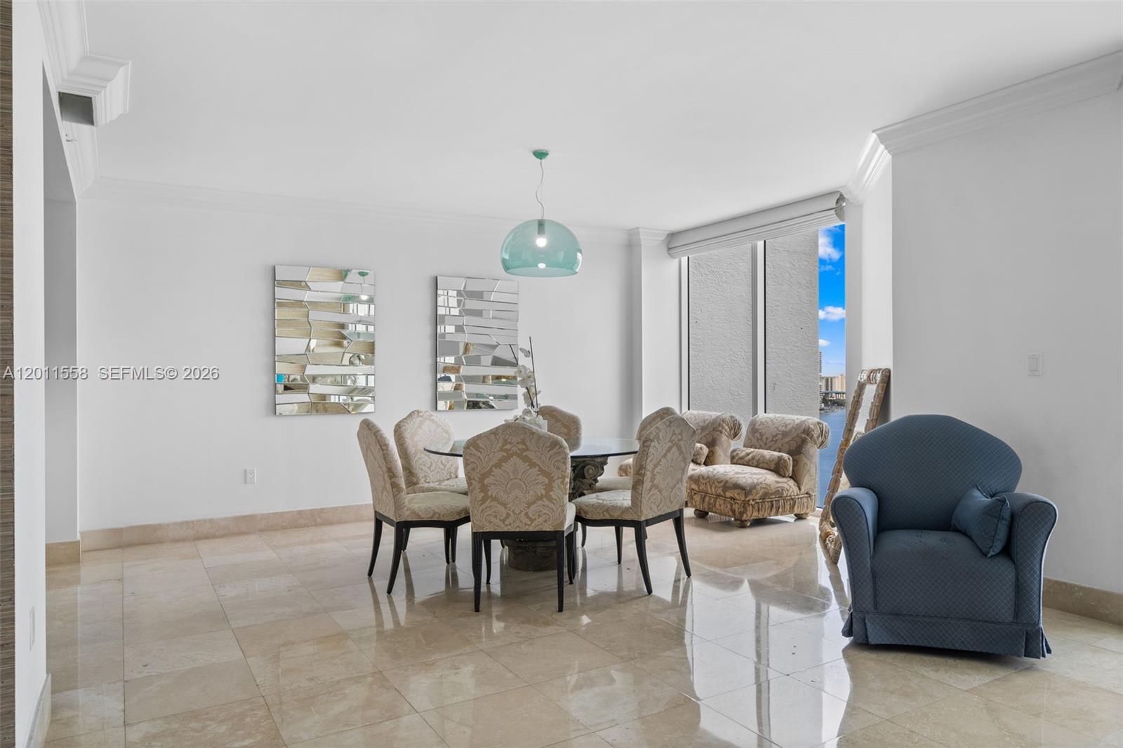 THE PENINSULA CONDO - Residential