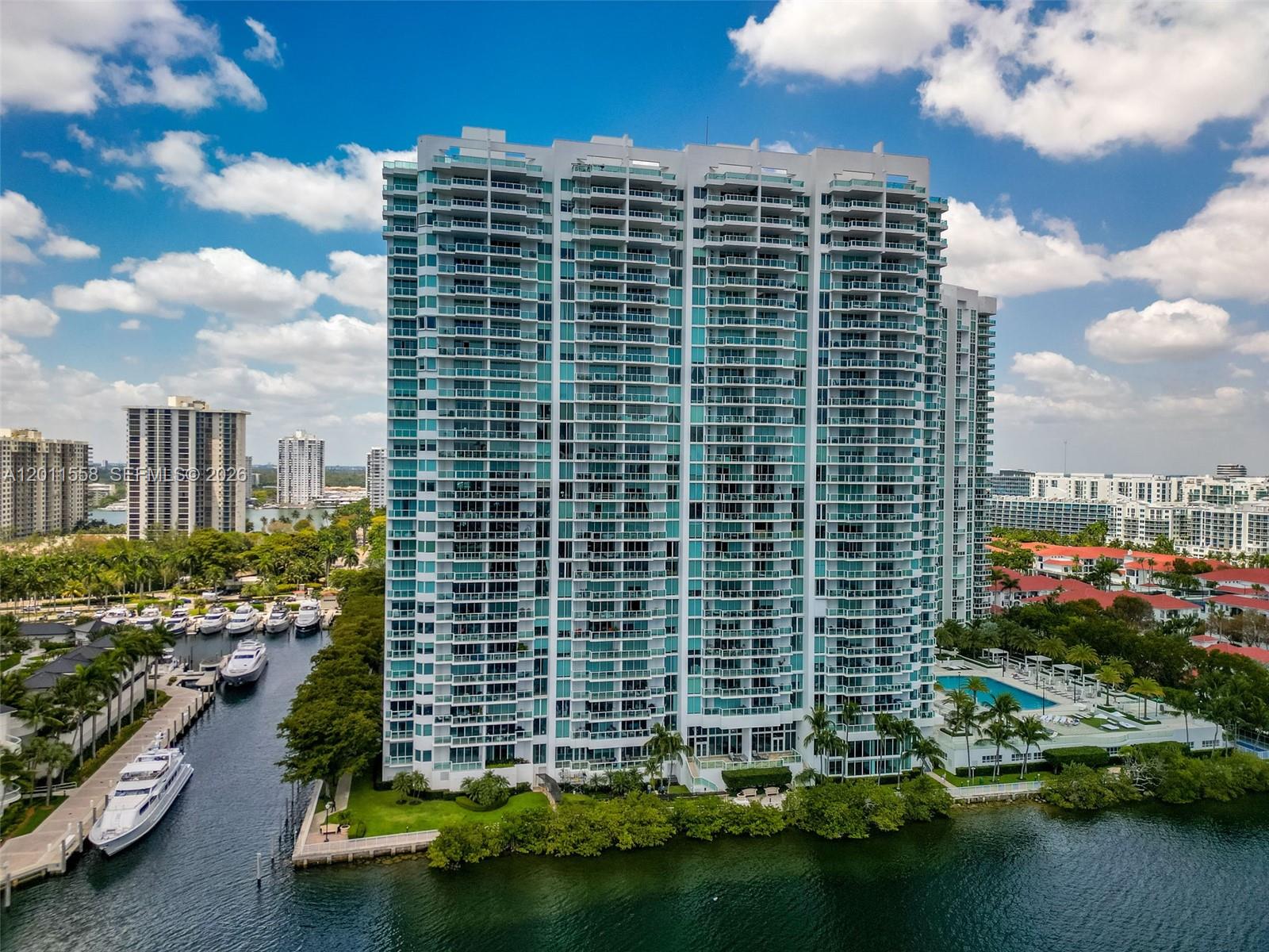 THE PENINSULA CONDO - Residential