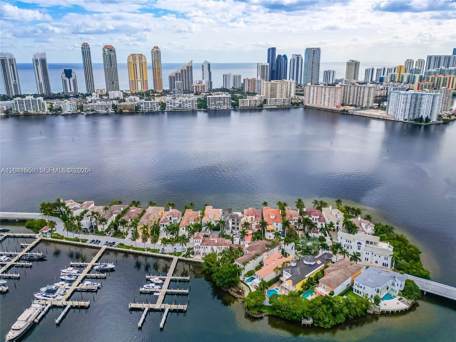 THE PENINSULA CONDO - Residential