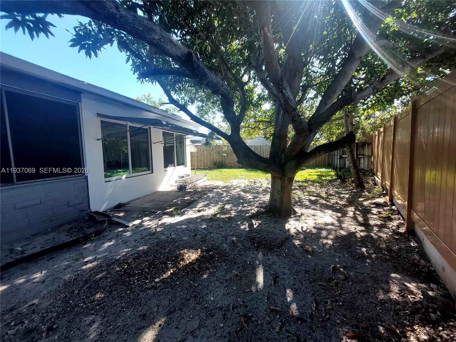 TAMARAC LAKES SECOND SEC - Residential
