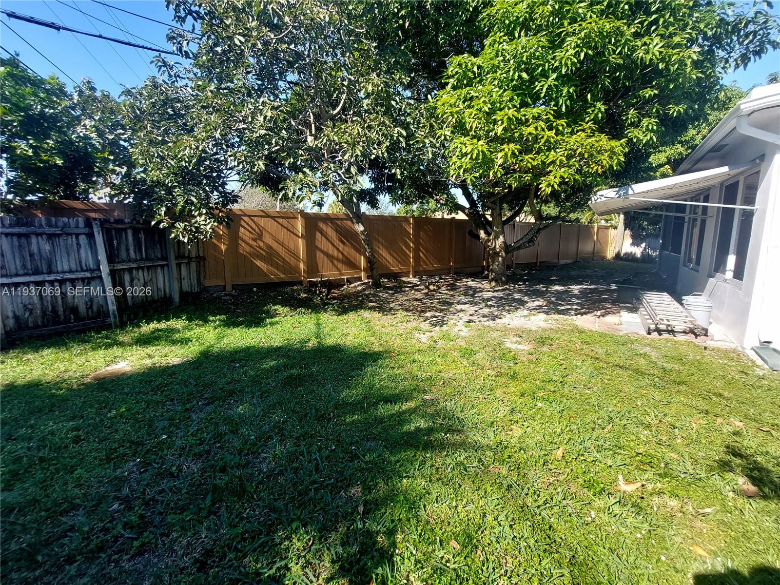 TAMARAC LAKES SECOND SEC - Residential