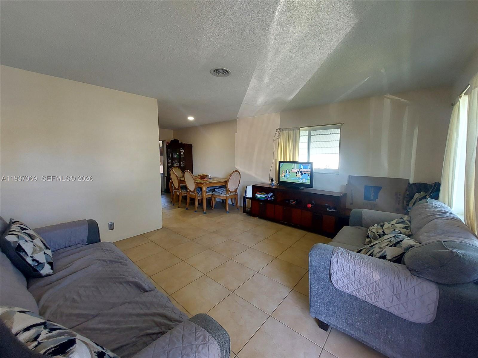 TAMARAC LAKES SECOND SEC - Residential