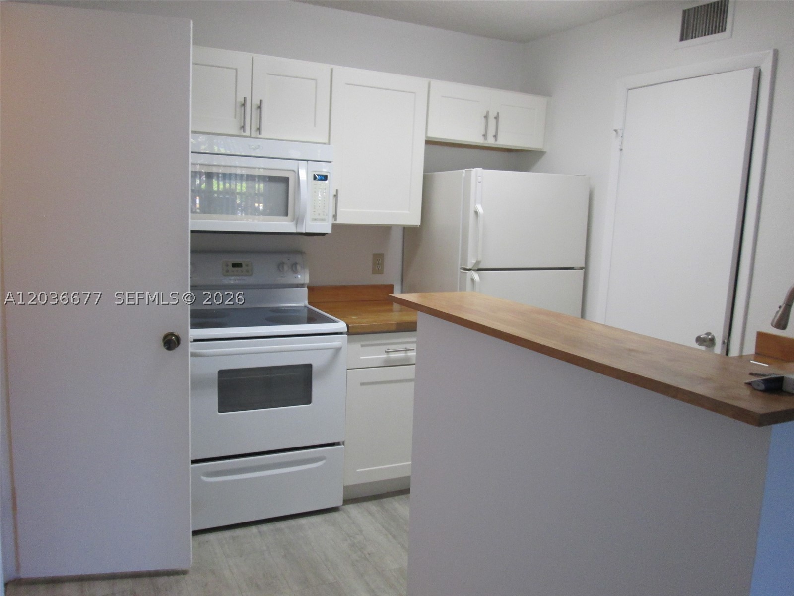 PALM AIRE GARDENS CONDO - Residential Lease
