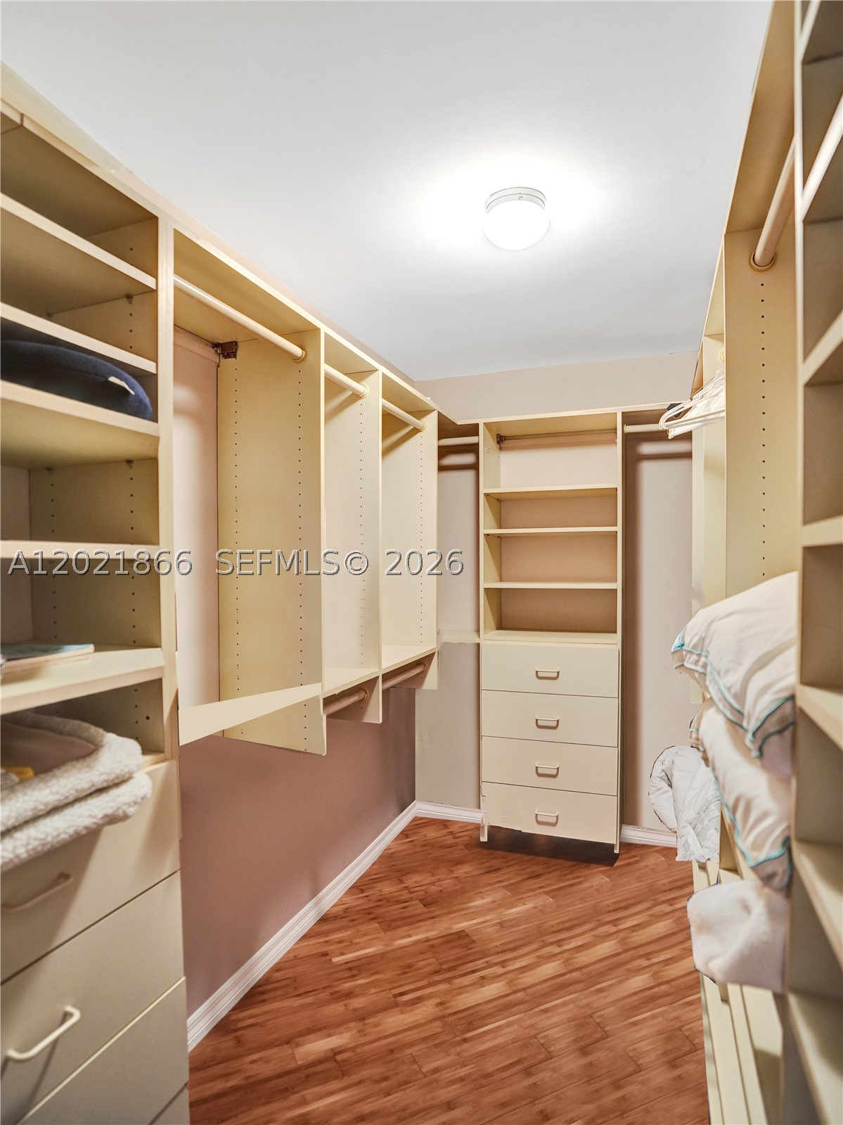 HAMPTON BEACH CLUB CONDO - Residential
