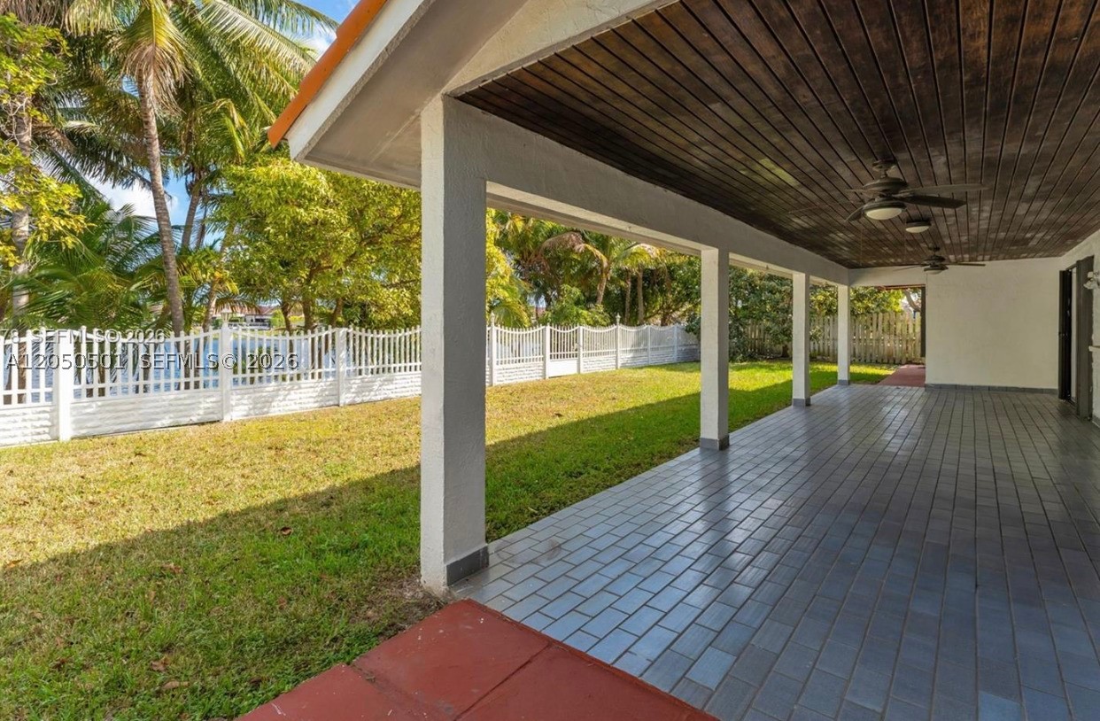 BIRD LAKES NORTH SEC 3 - Residential