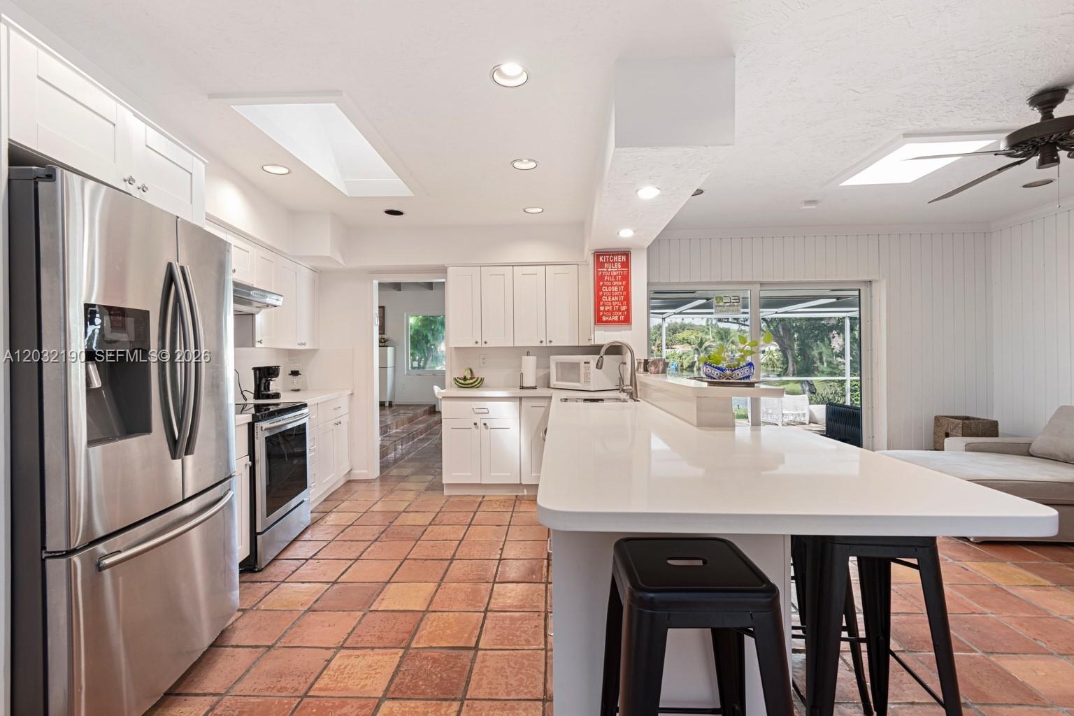 COUNTY SQUIRE ESTS SEC 1 - Residential Lease