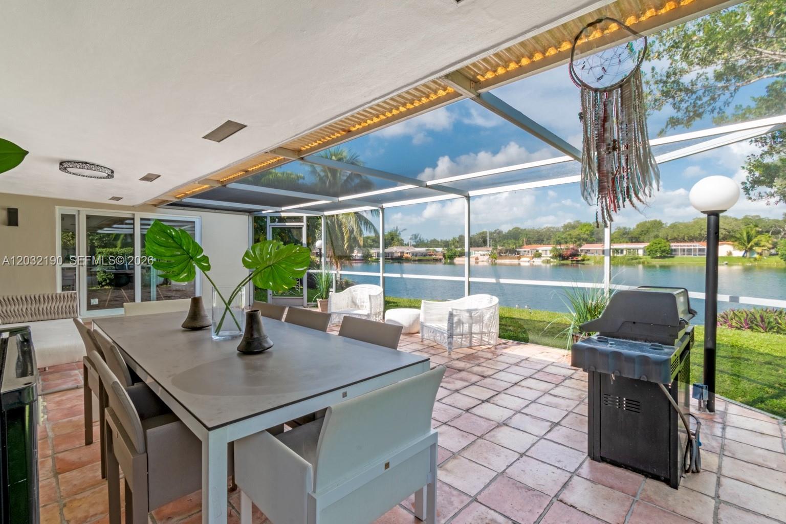 COUNTY SQUIRE ESTS SEC 1 - Residential Lease