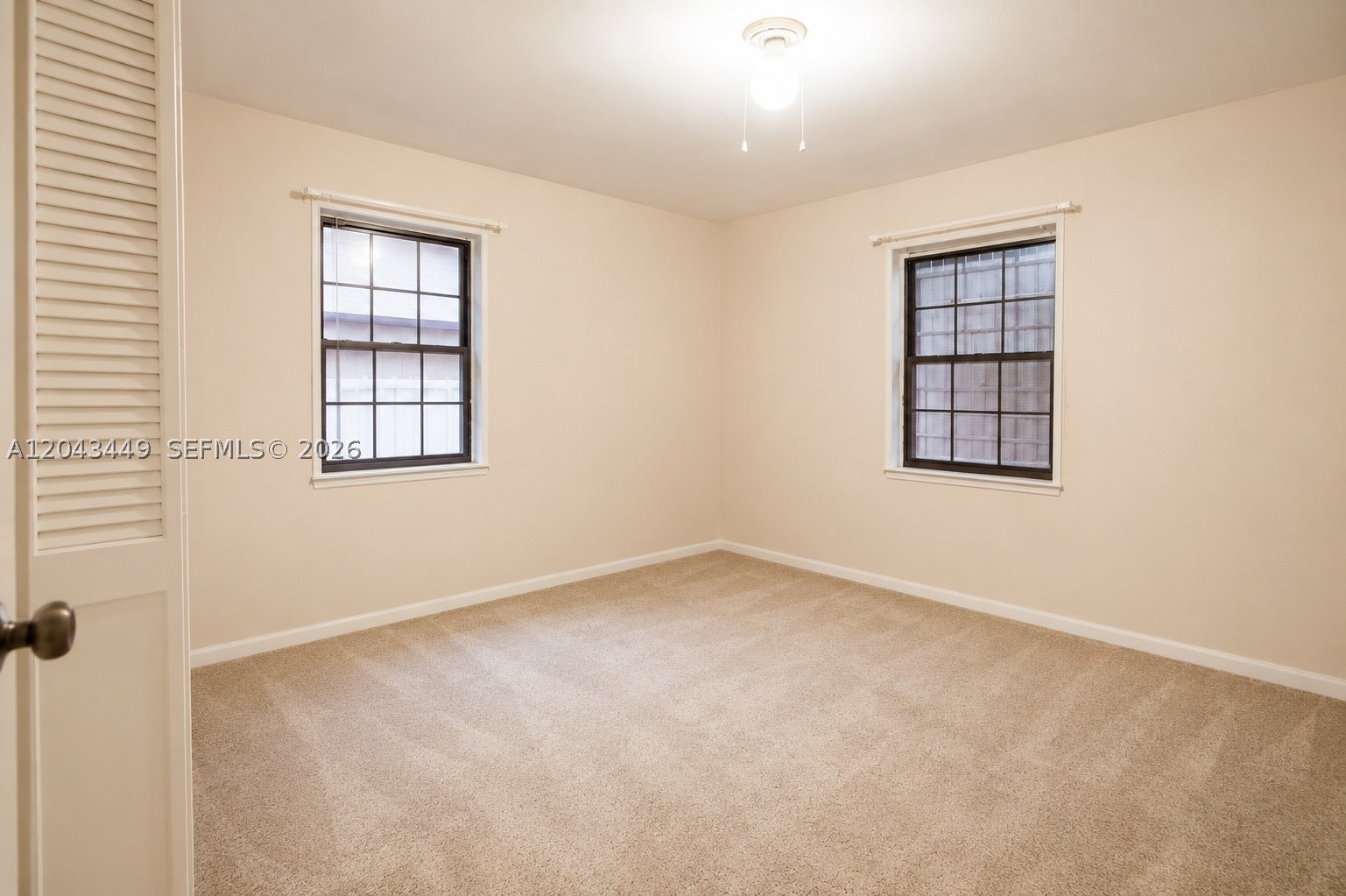 CRESTWOOD - Residential