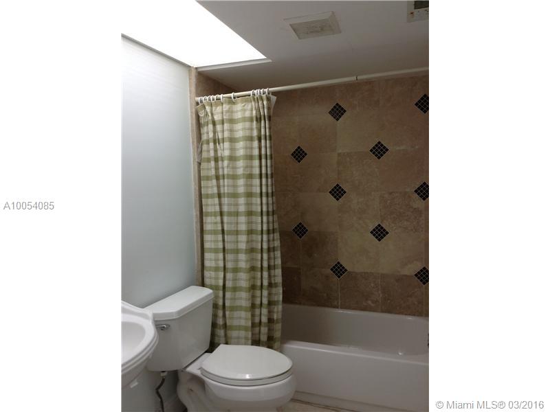 Keys Gate Condo 6 - Residential Lease