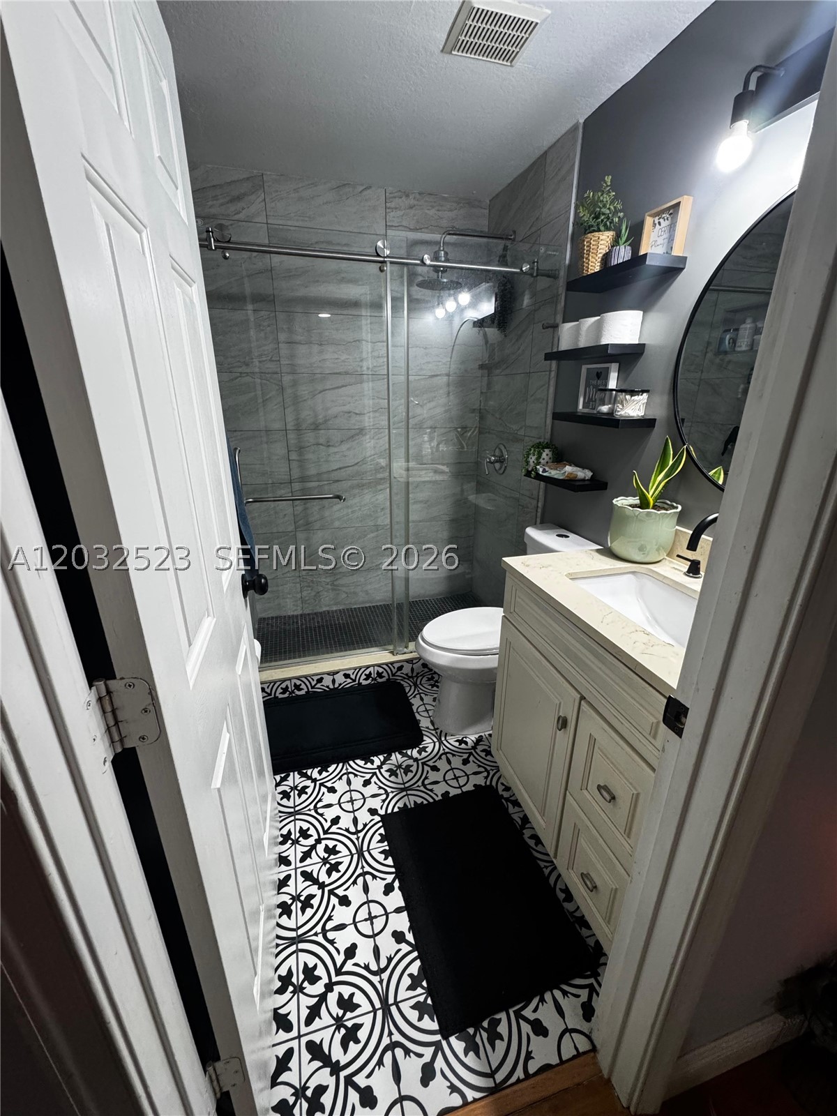 SHOMA TOWNHOMES AT KEYSCO - Residential