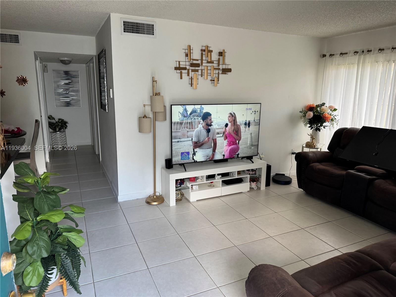 VILLA BELLINI CONDO - Residential