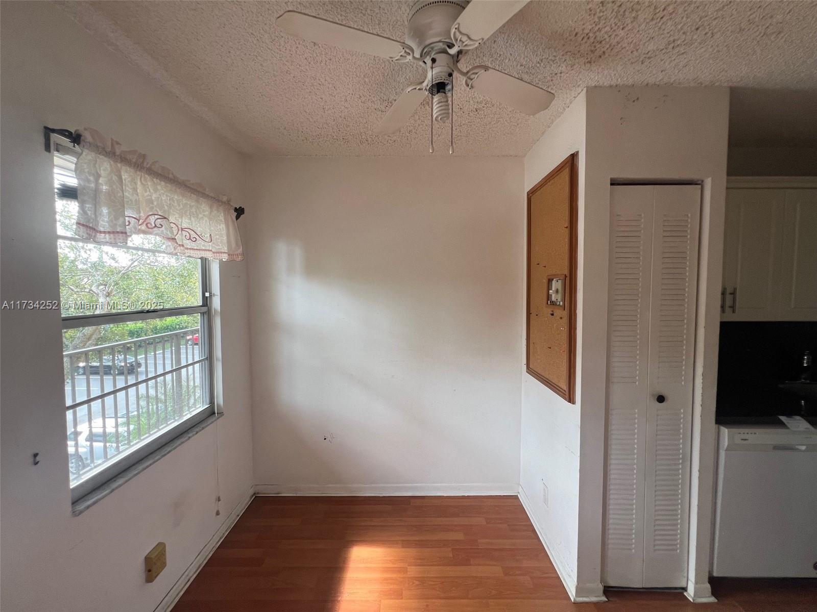 CAMBRIDGE AT CENTURY VILL - Residential