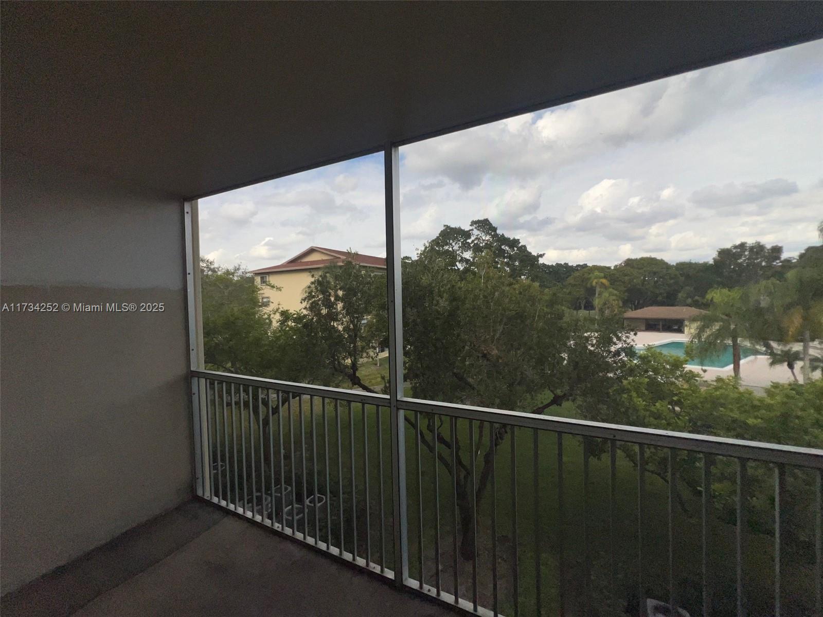 CAMBRIDGE AT CENTURY VILL - Residential