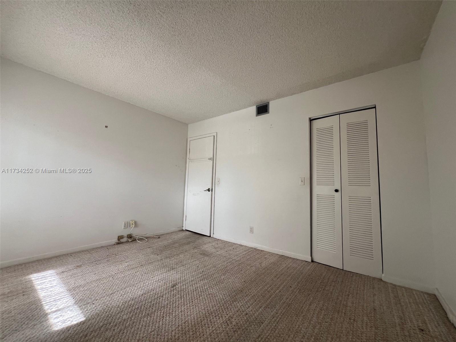 CAMBRIDGE AT CENTURY VILL - Residential