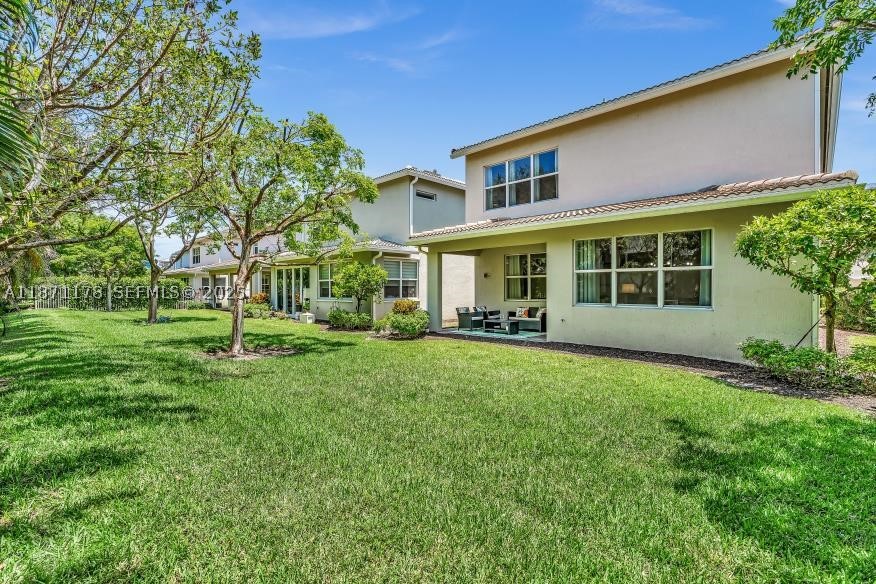 HILLCREST COUNTRY CLUB NO - Residential