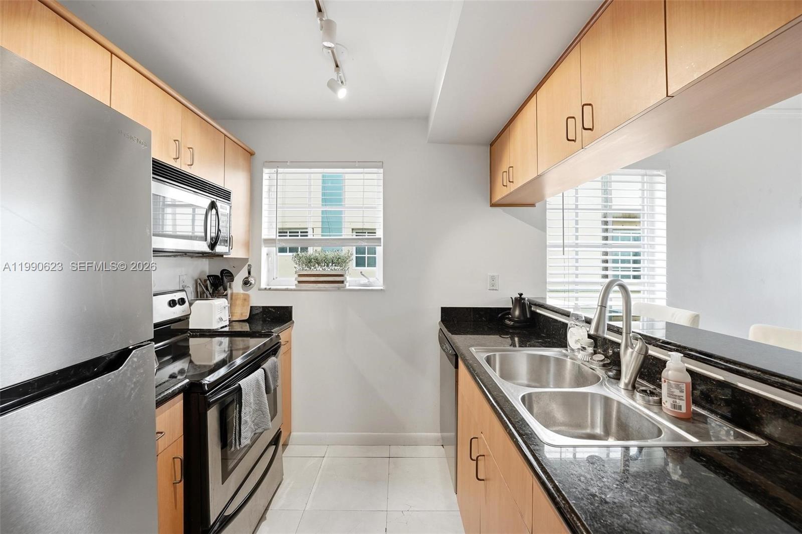 EUCLID 600 CONDO - Residential