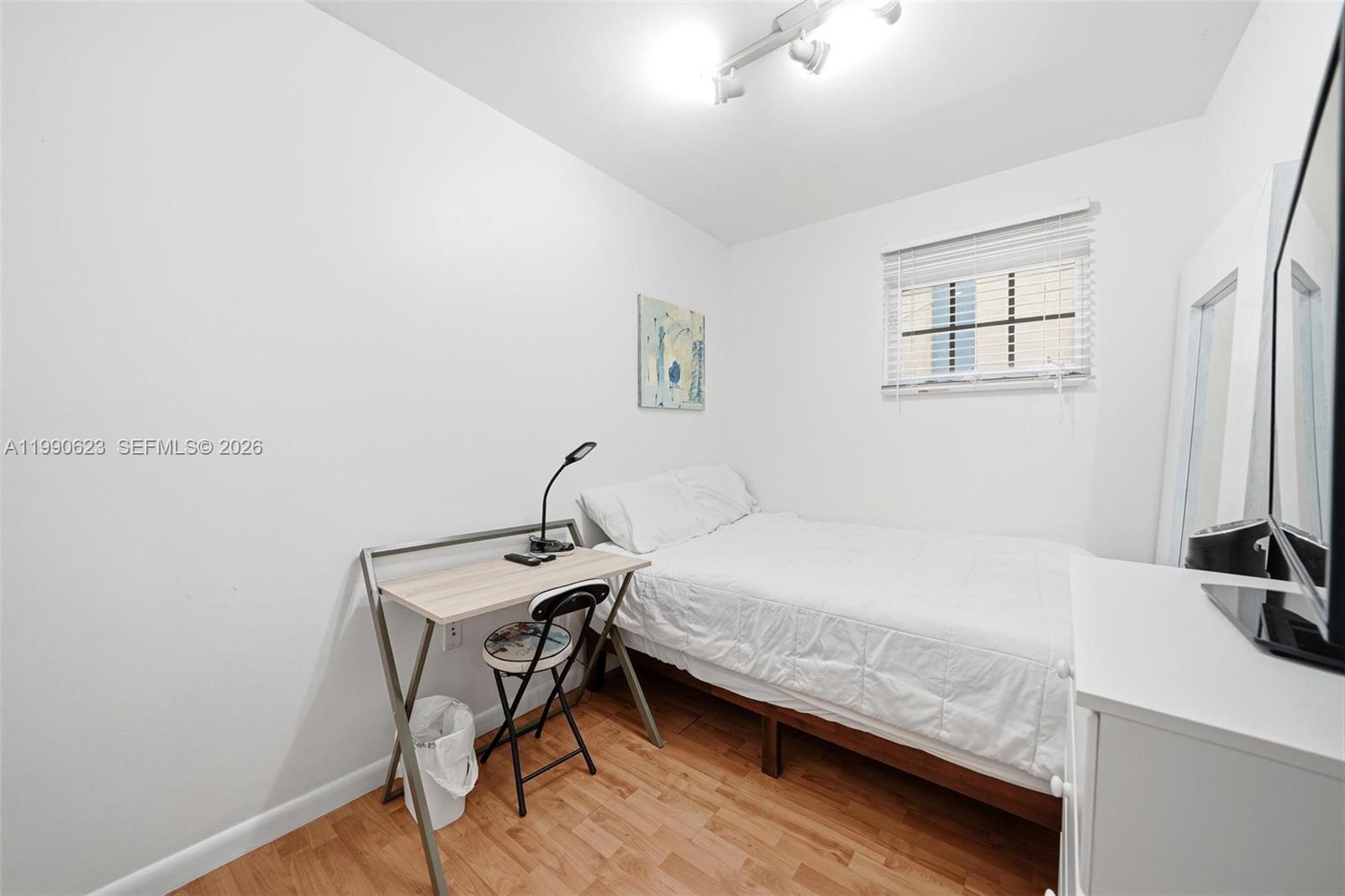EUCLID 600 CONDO - Residential