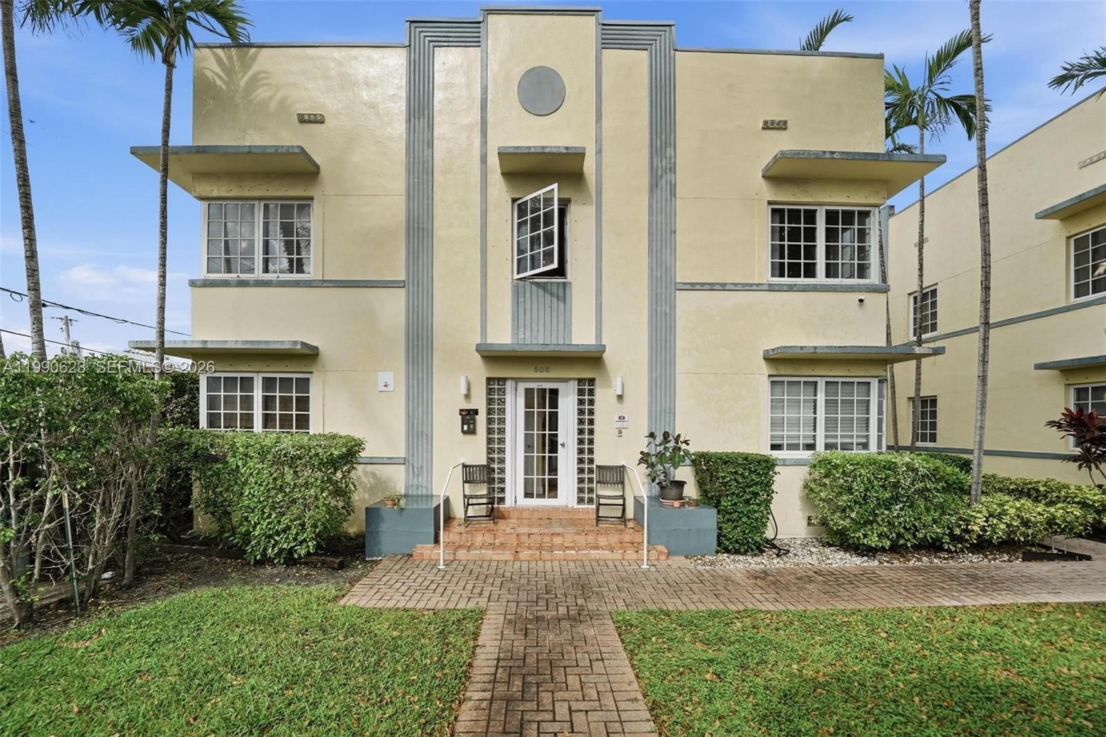 EUCLID 600 CONDO - Residential