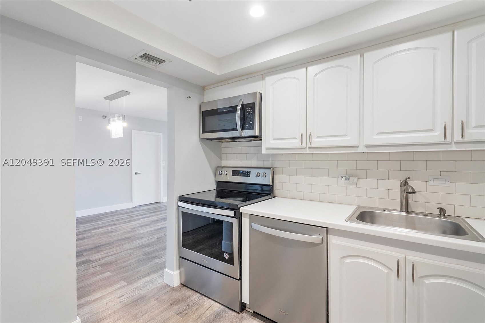 WATERVIEW CONDO - Residential