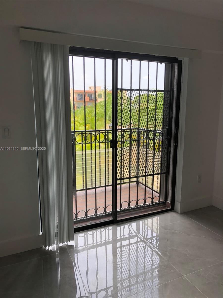 EL BOSQUE AT LITTLE HAVAN - Residential Lease