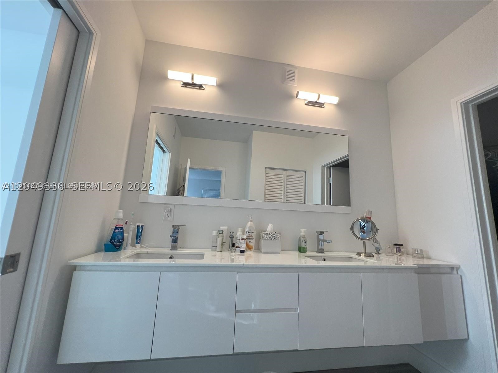 TUNISON PARK - Residential Lease