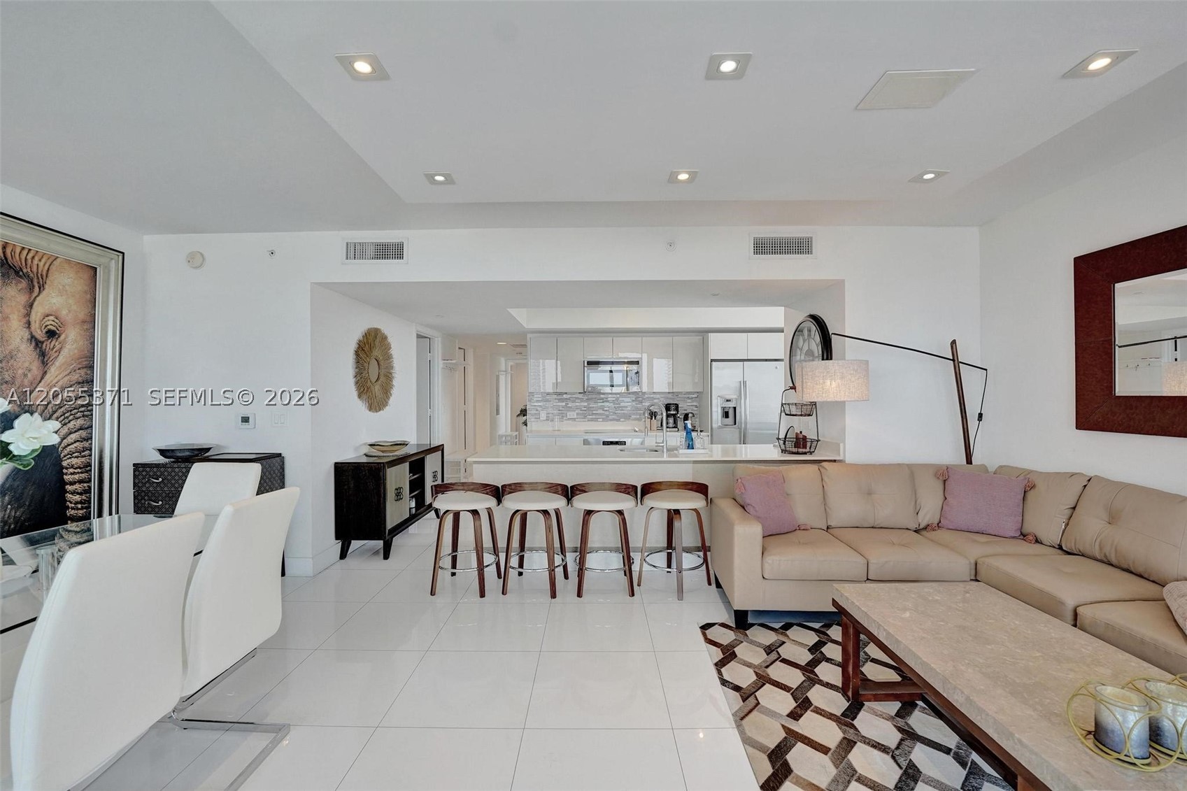 BEACHWALK CONDOMINIUM - Residential