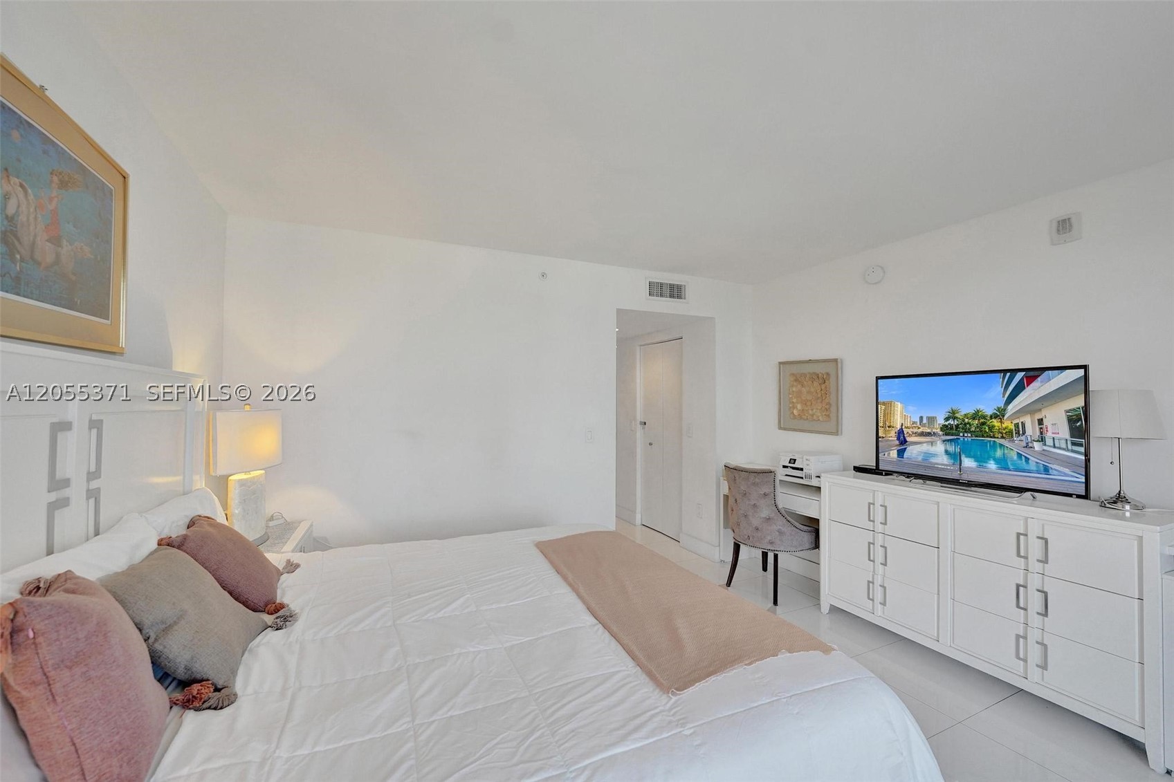 BEACHWALK CONDOMINIUM - Residential