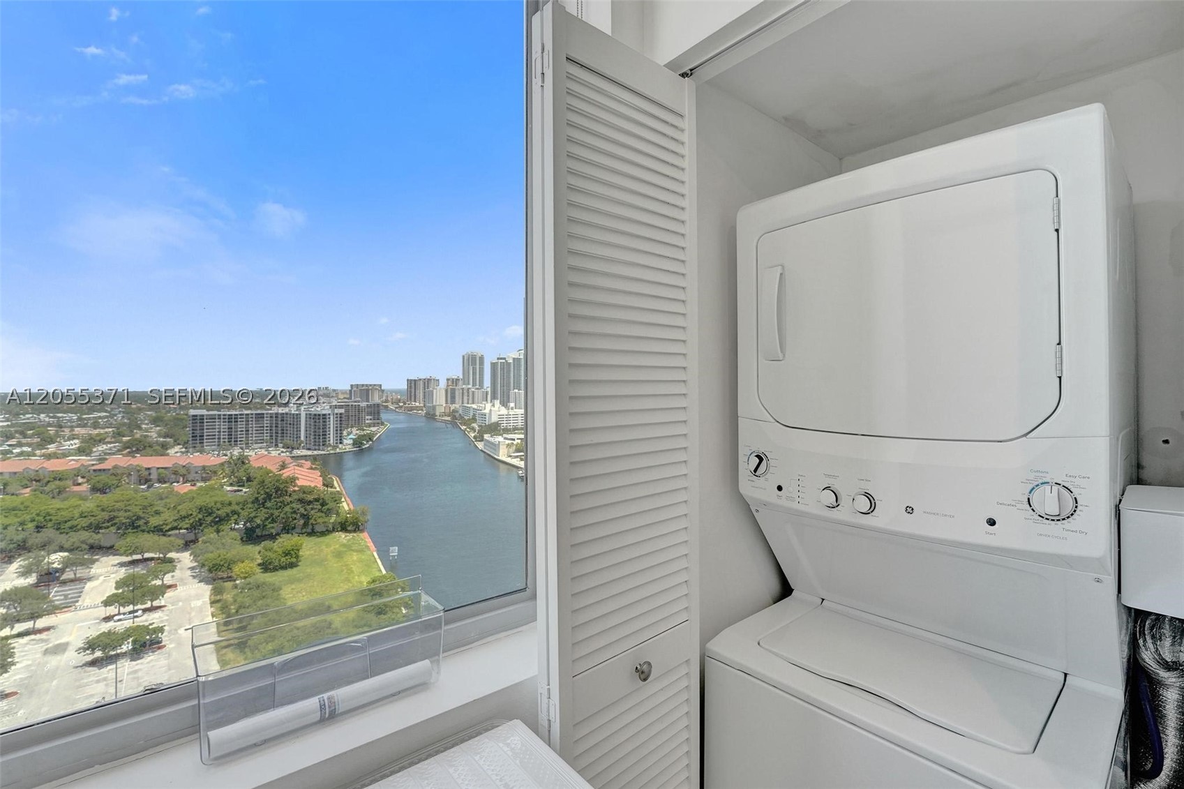 BEACHWALK CONDOMINIUM - Residential