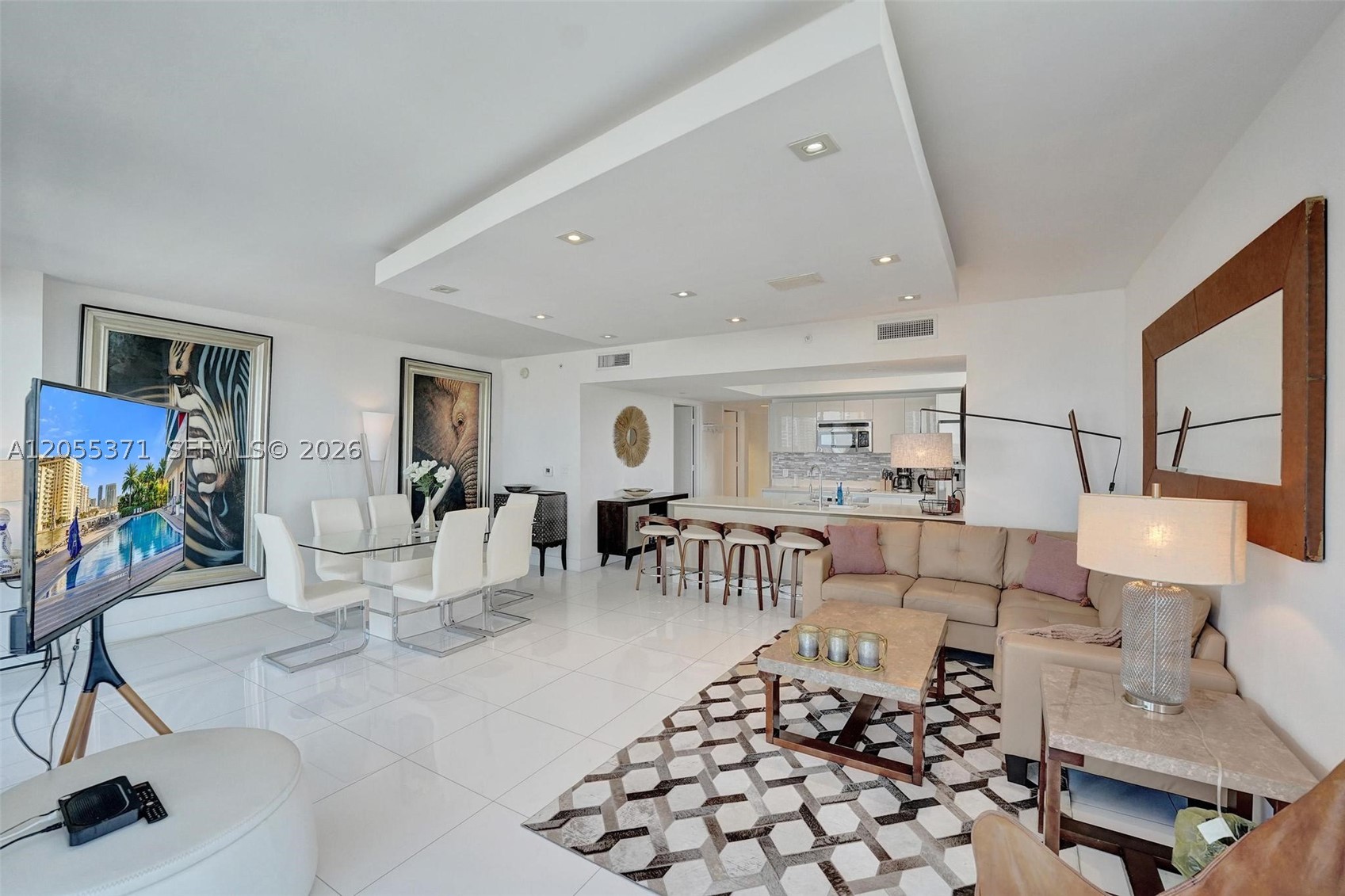 BEACHWALK CONDOMINIUM - Residential