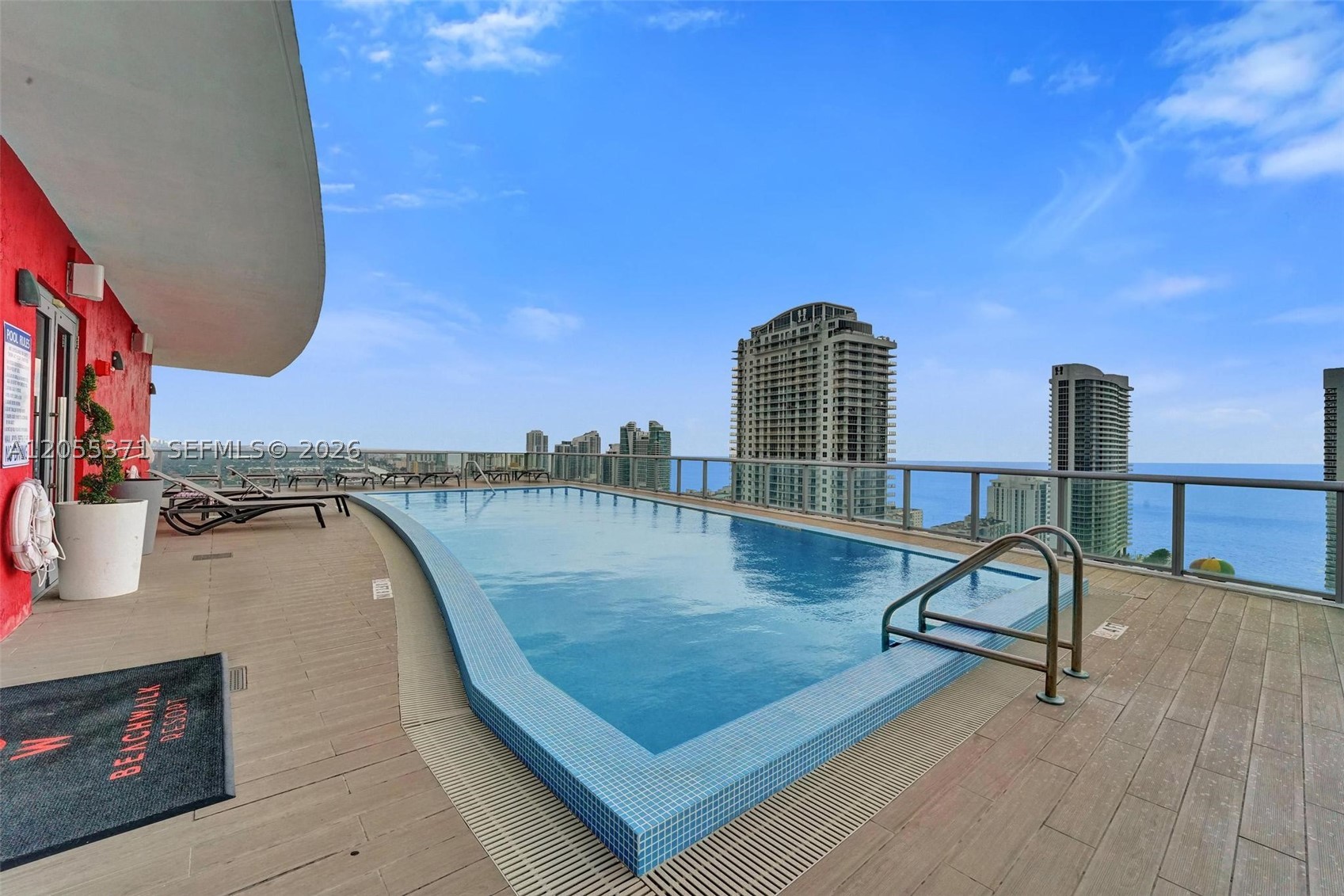 BEACHWALK CONDOMINIUM - Residential