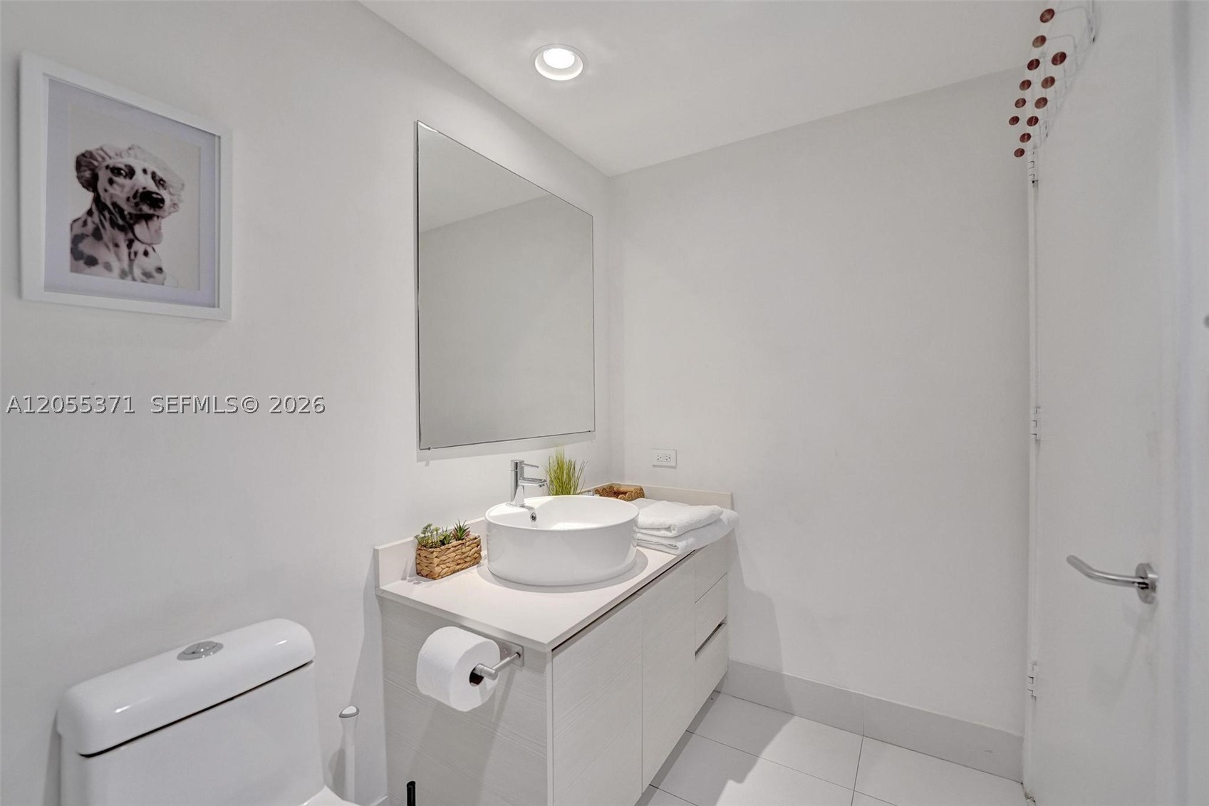 BEACHWALK CONDOMINIUM - Residential