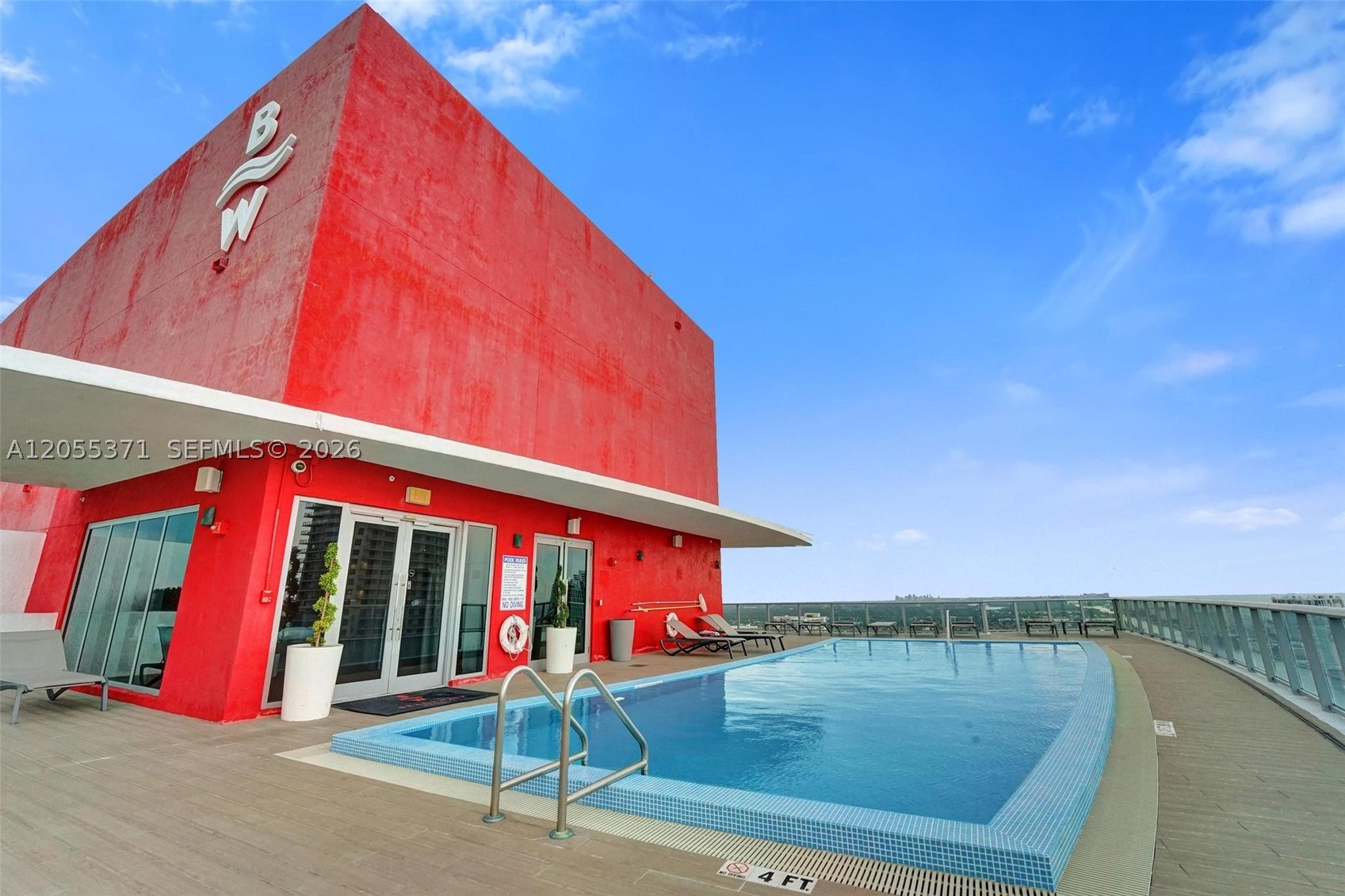 BEACHWALK CONDOMINIUM - Residential