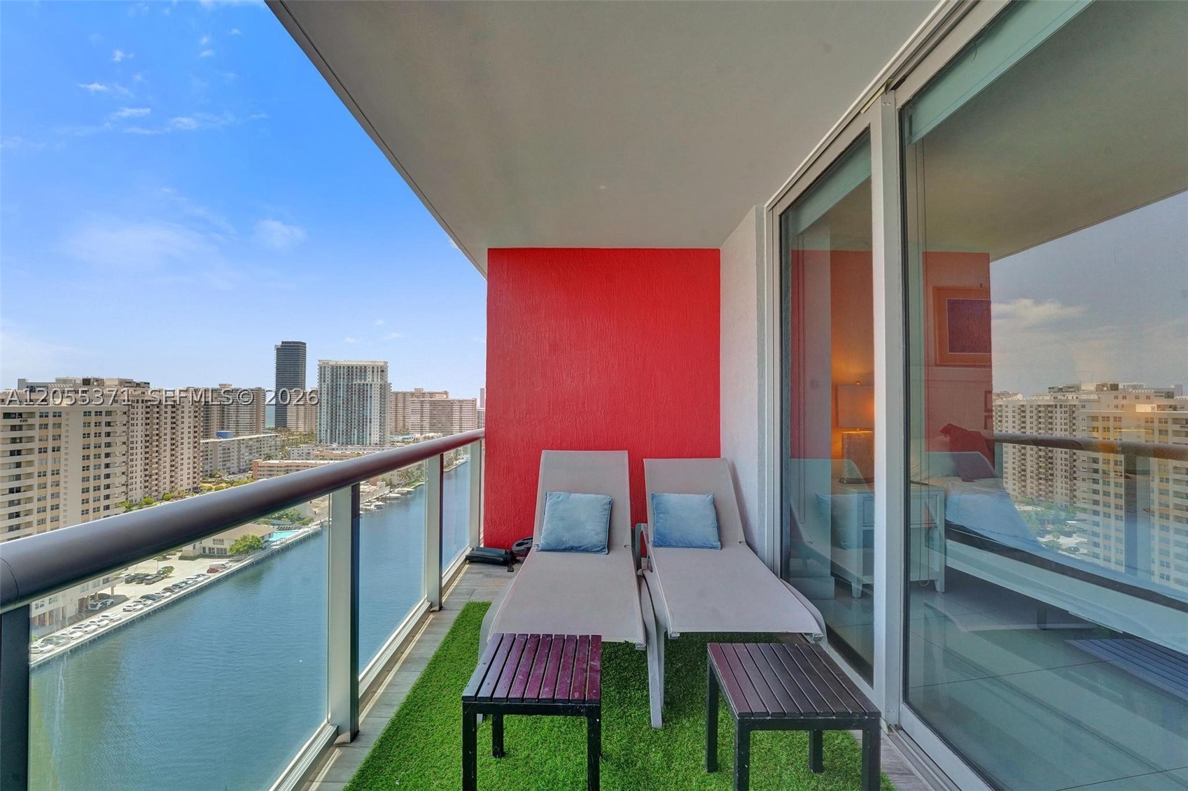BEACHWALK CONDOMINIUM - Residential