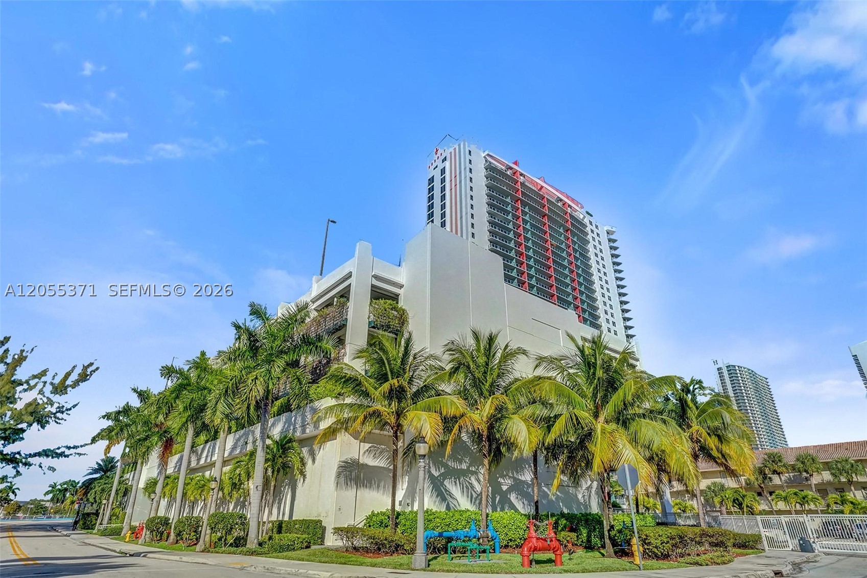 BEACHWALK CONDOMINIUM - Residential