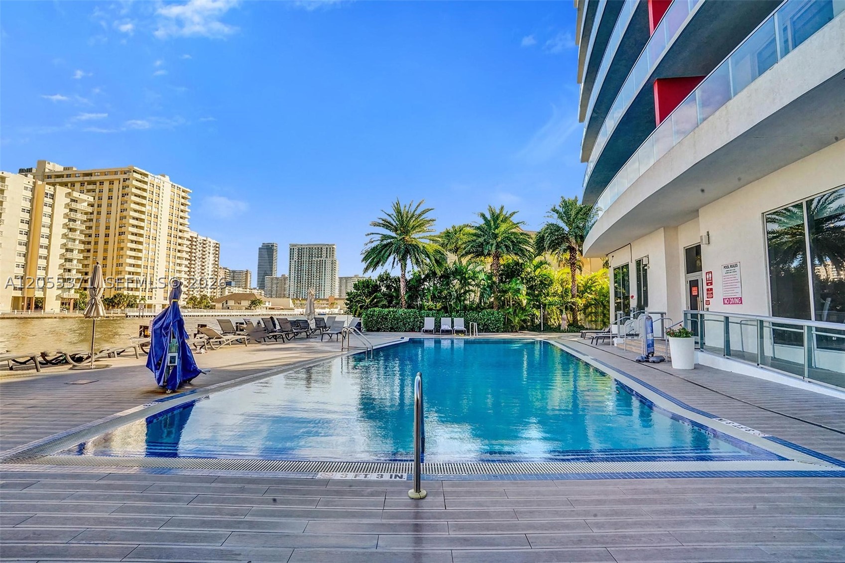 BEACHWALK CONDOMINIUM - Residential